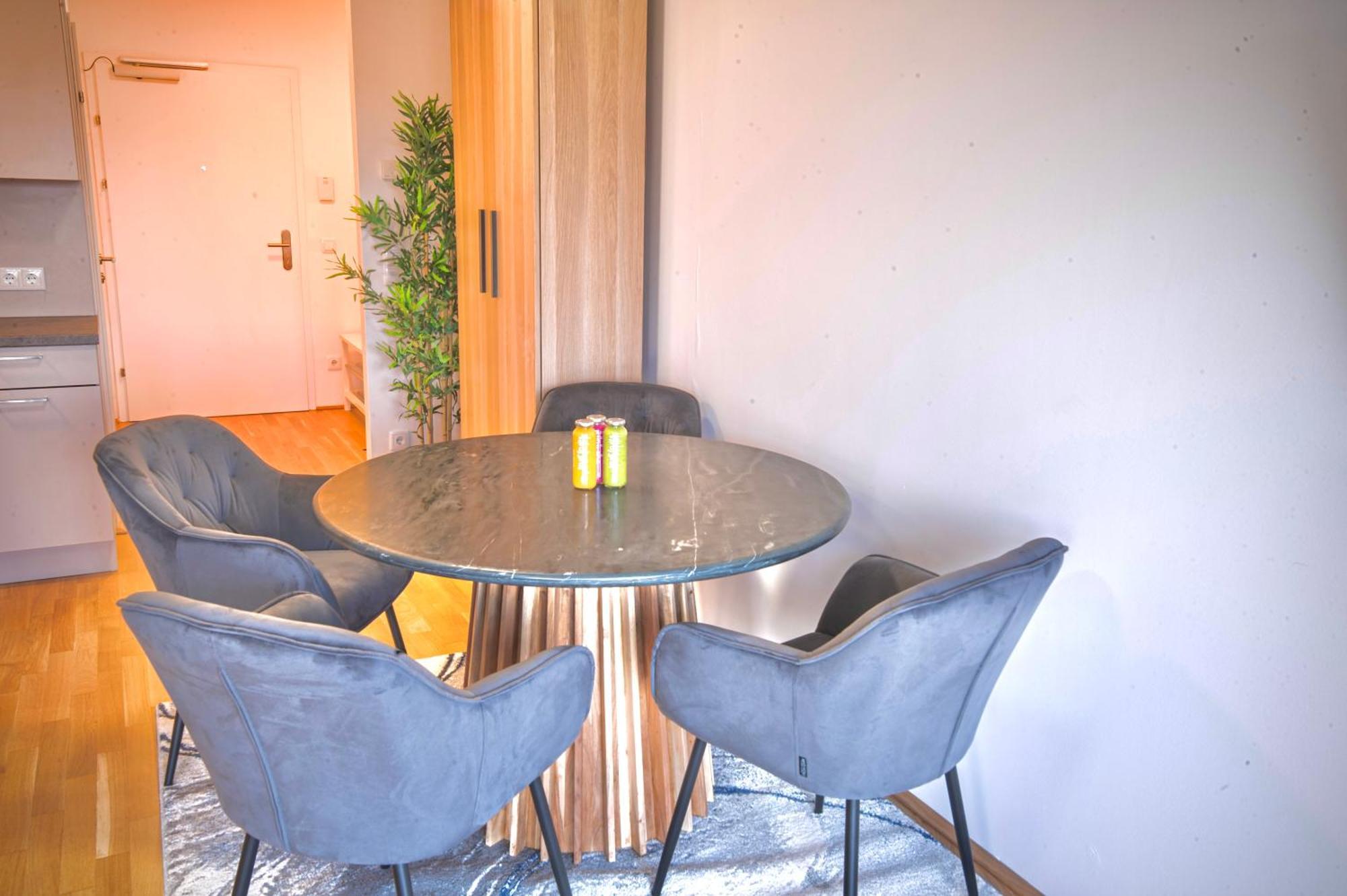 Meraki Apartment Виена Екстериор снимка